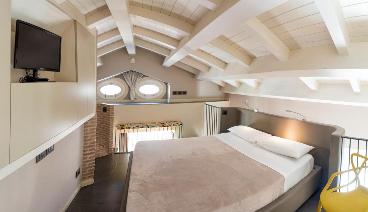 タオルミーナ カサ トゥリジ Bed & Breakfast エクステリア 写真