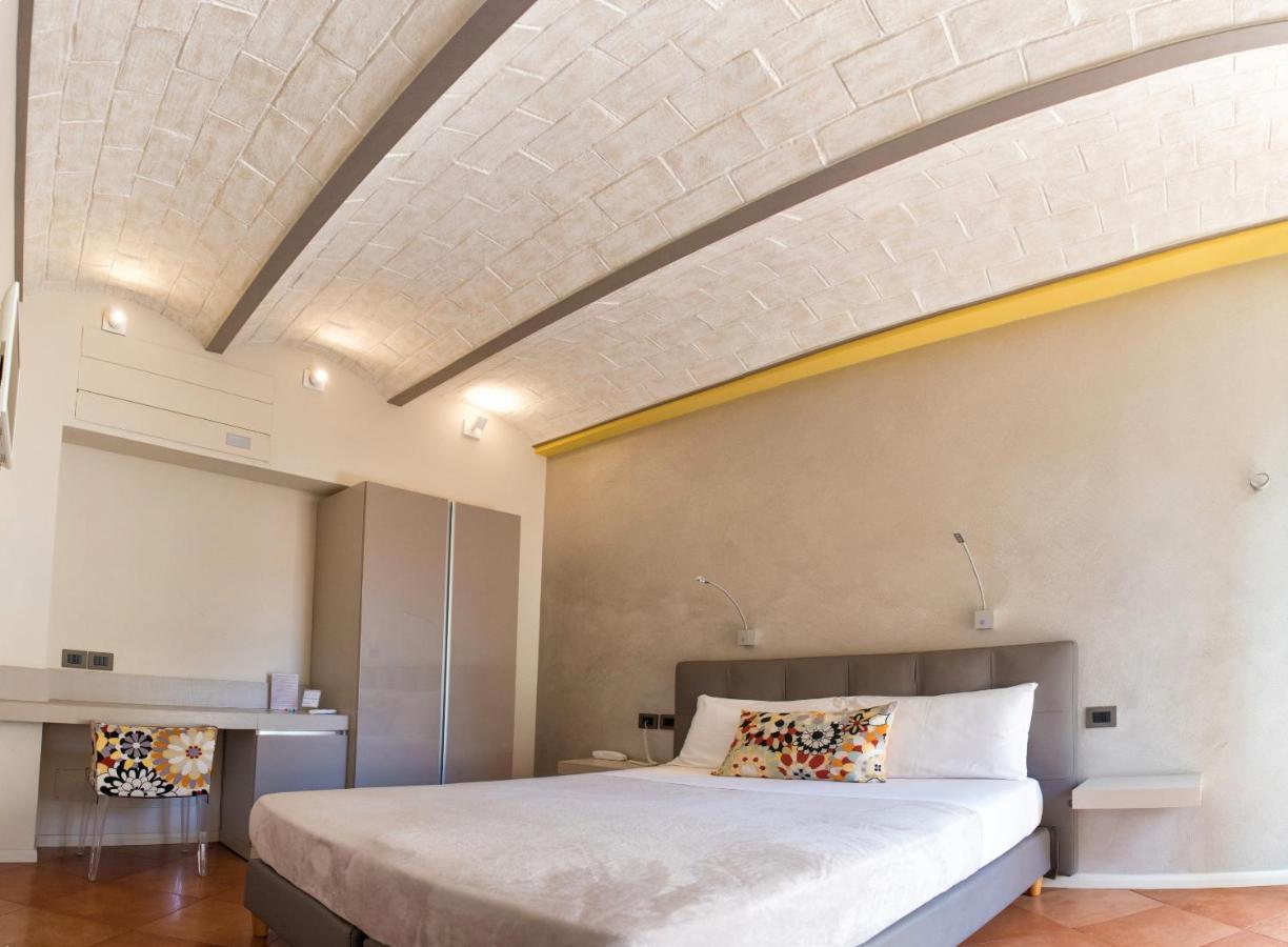 タオルミーナ カサ トゥリジ Bed & Breakfast エクステリア 写真