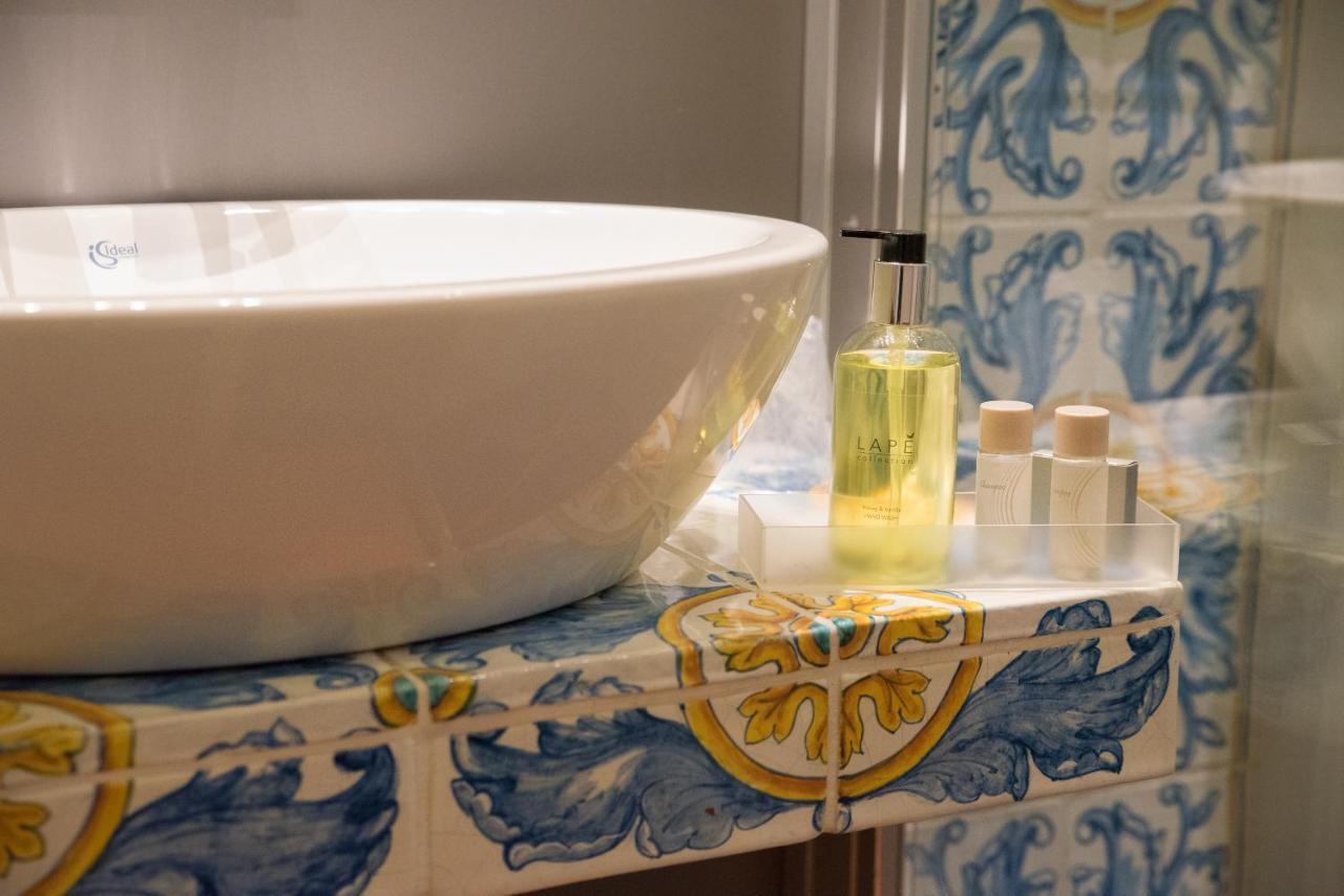 タオルミーナ カサ トゥリジ Bed & Breakfast エクステリア 写真